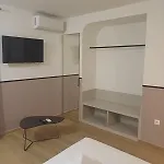 Aparthotel Keys Volos